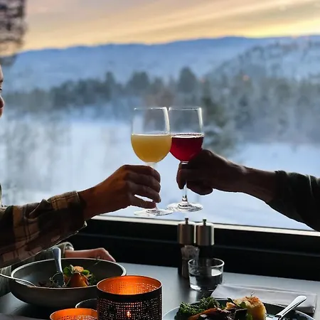 Hovdestoylen Hotel 4*